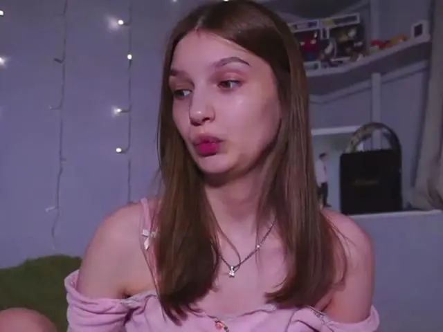 Ameliamore live webcam