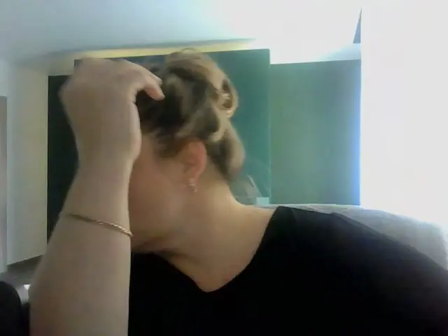 ElliMoL live webcam