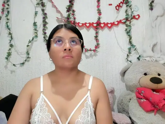 JennaFox1 live webcam